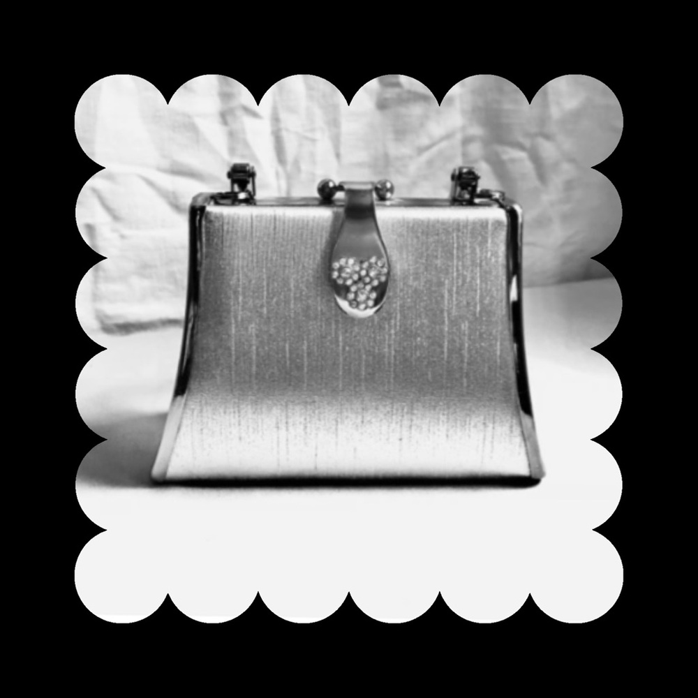 Elegant Silver Evening Clutch.28